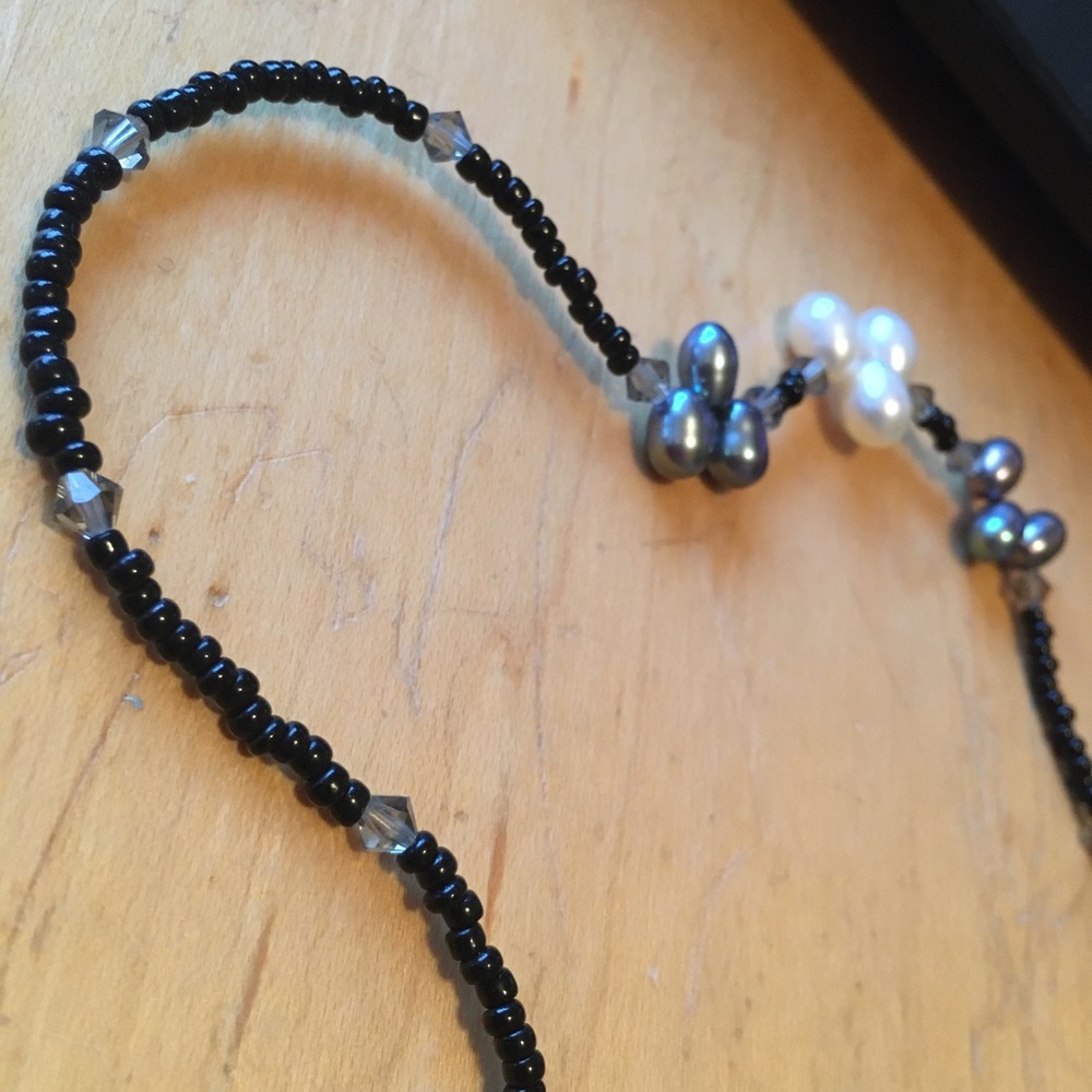 Glass Bead & Pearl Choker - Picture 4 of 5